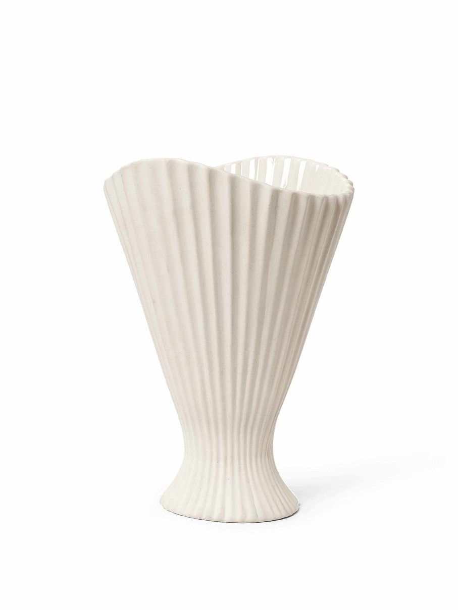 Green Living Ferm Living | Fountain Vase - Off-White Offwhite