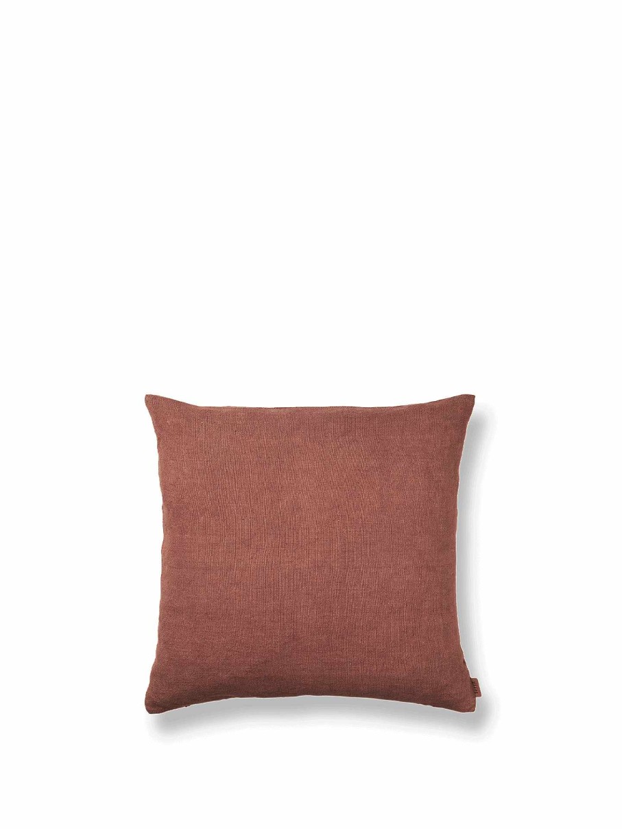 Textiles Ferm Living | Heavy Linen Cushion Berry Red