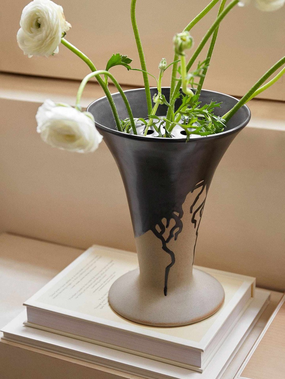 Outdoor Living Ferm Living | Flores Vase Sand/Black