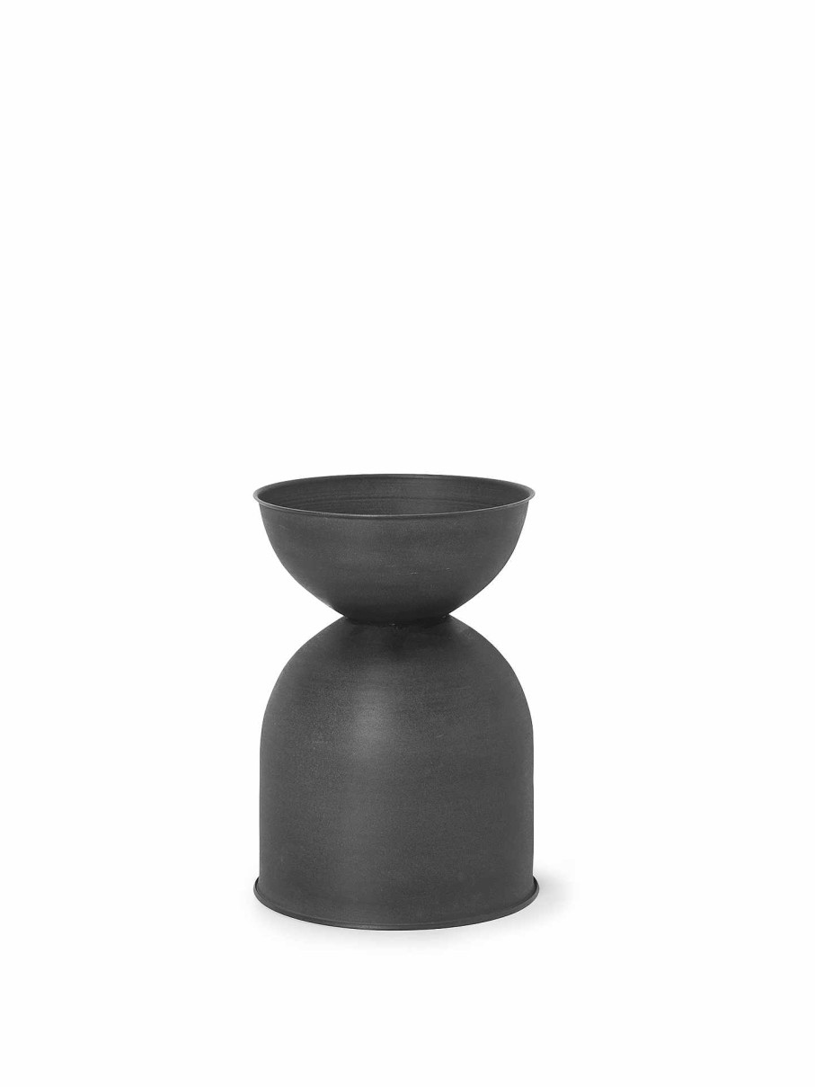 Outdoor Living Ferm Living | Hourglass Pot Small Black