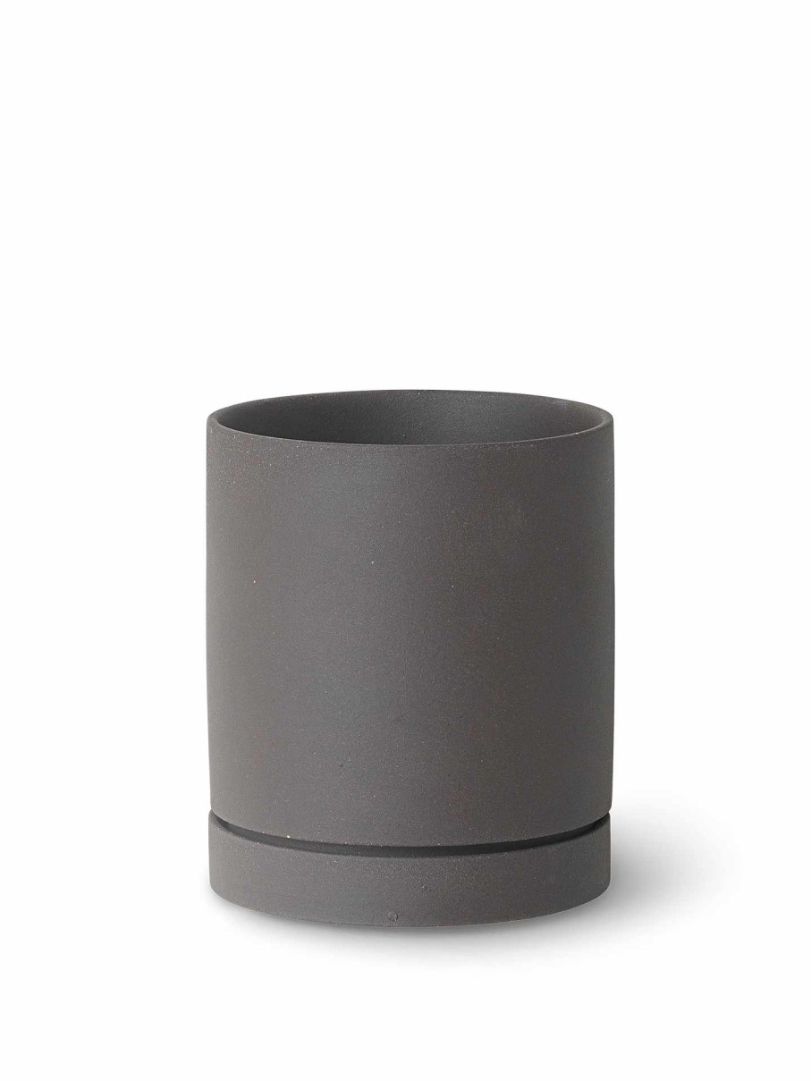 Green Living Ferm Living | Sekki Pot Medium Charcoal