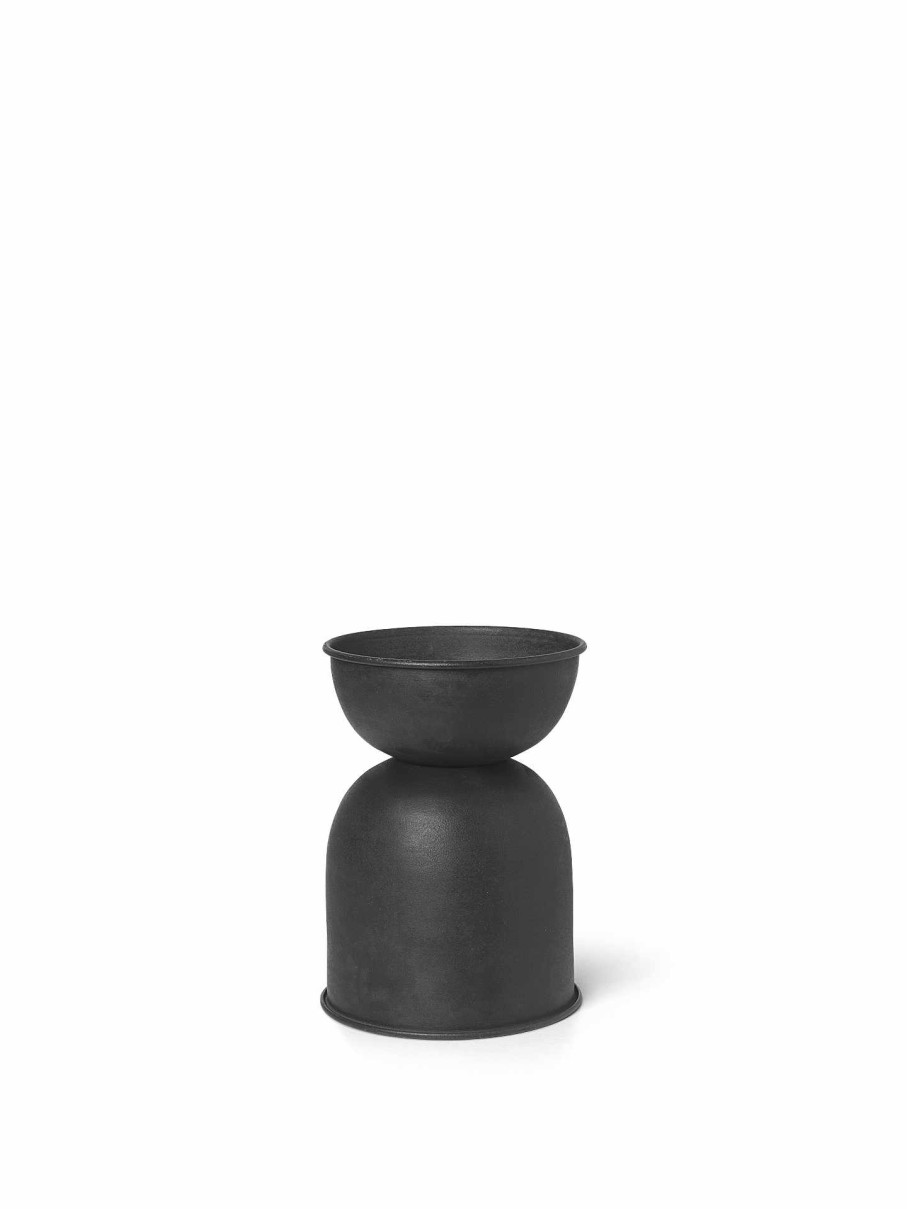 Outdoor Living Ferm Living | Hourglass Pot Extra Small Black